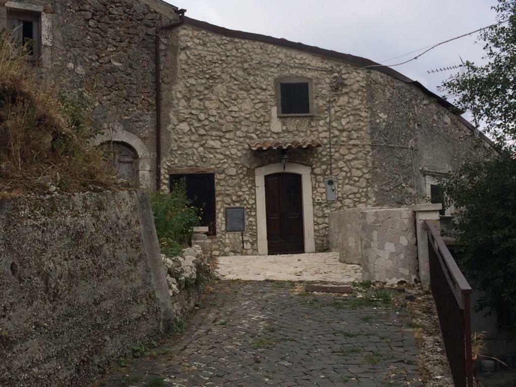 カステル・デル・モンテ Casa Lauraヴィラ エクステリア 写真