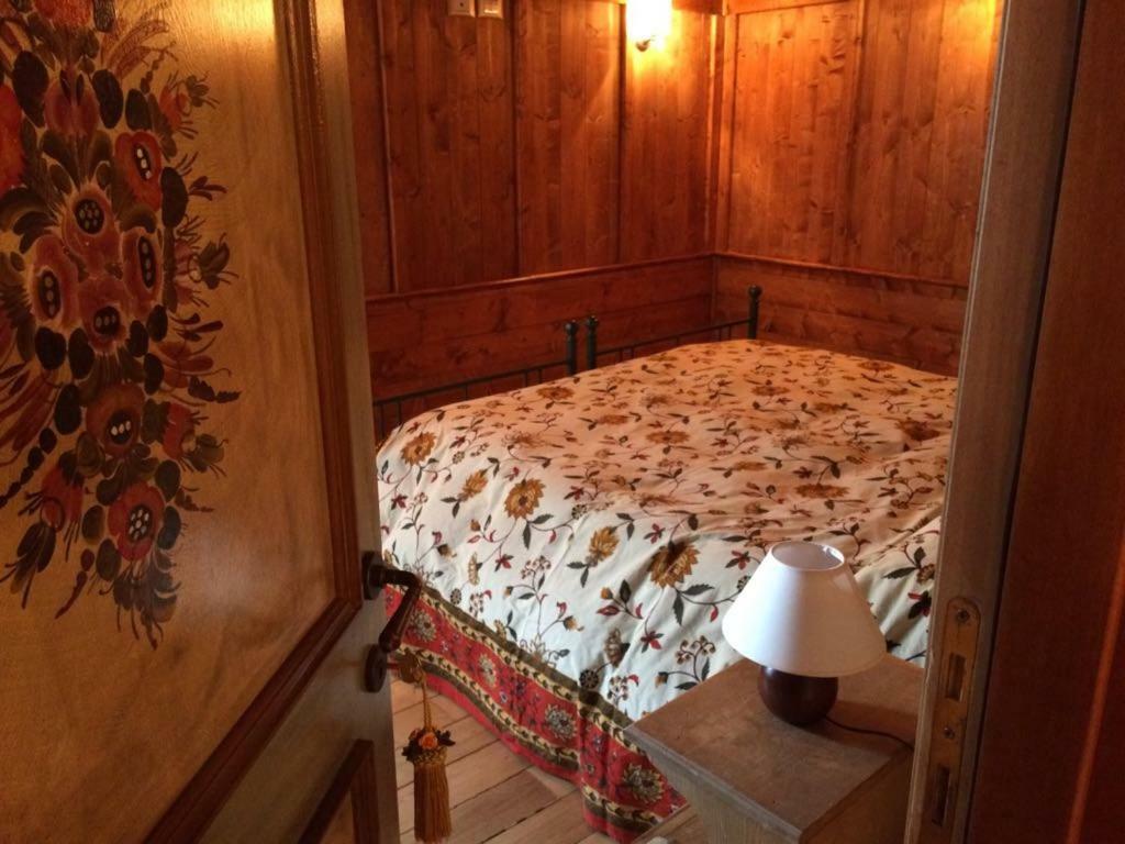 カステル・デル・モンテ Casa Lauraヴィラ エクステリア 写真