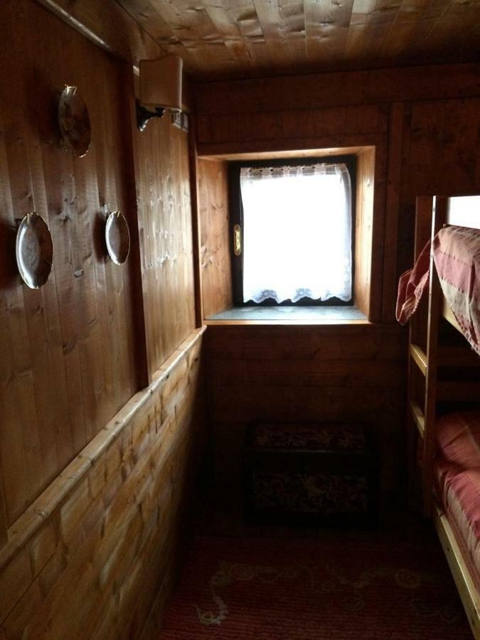 カステル・デル・モンテ Casa Lauraヴィラ エクステリア 写真